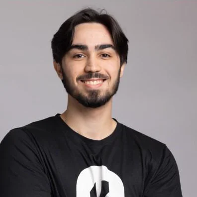 Foto de Gabriel Milano Alves, que faz os sites da Negócios Smart
